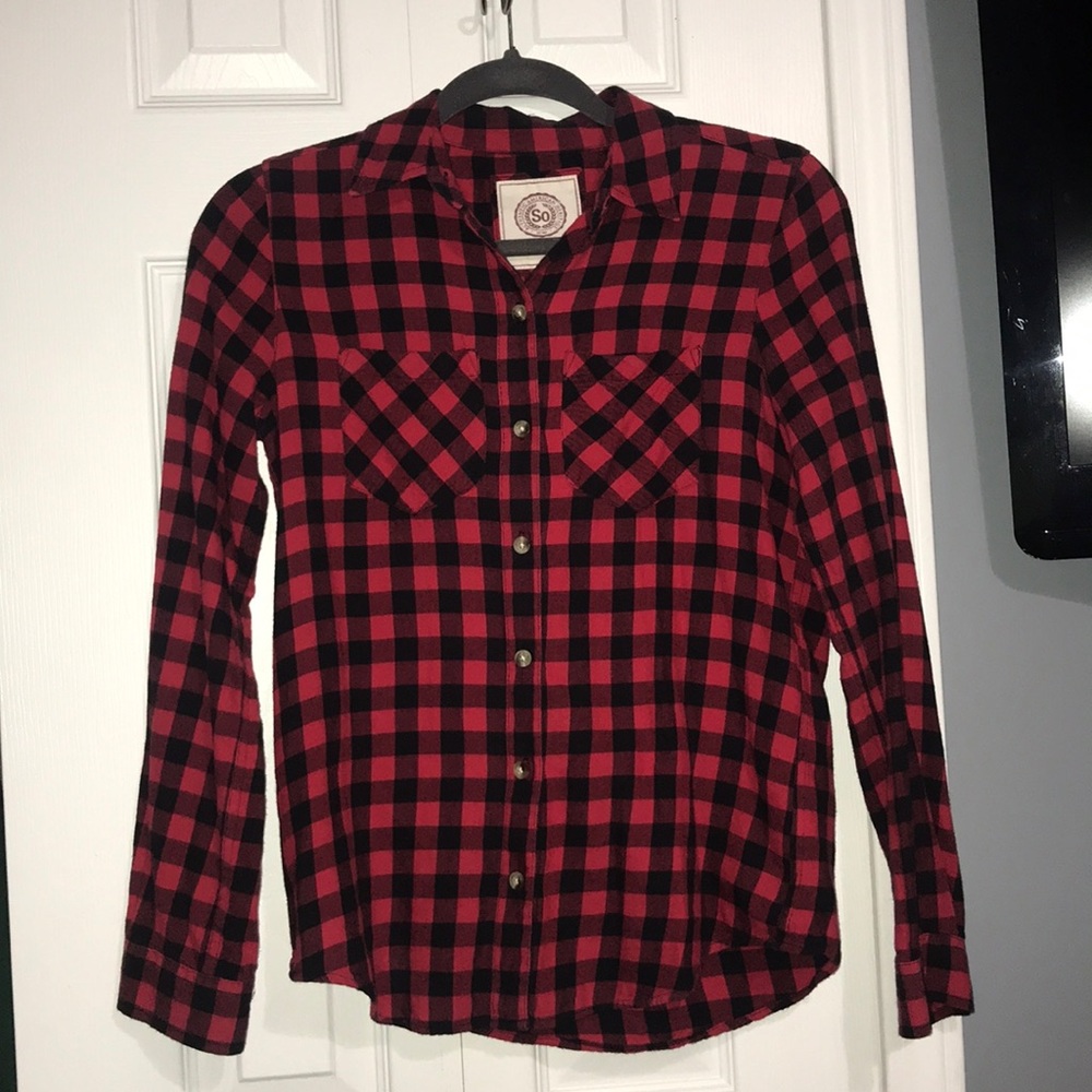 Black & red checkered flannel